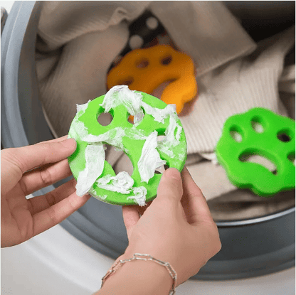 Lint remover for washing machine.