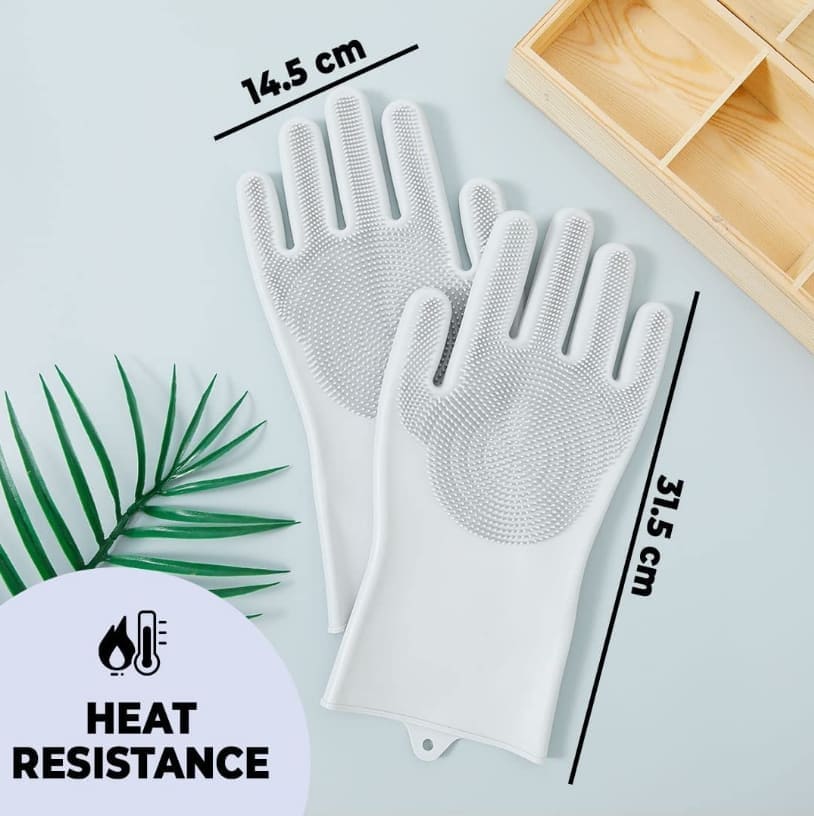 Silicone gloves with measurements and heat resistance indicator on a light blue background